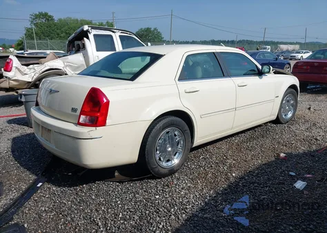 2006 Chrysler 300 Touring from USA, damaged, VIN 2C3KA53G26H360682